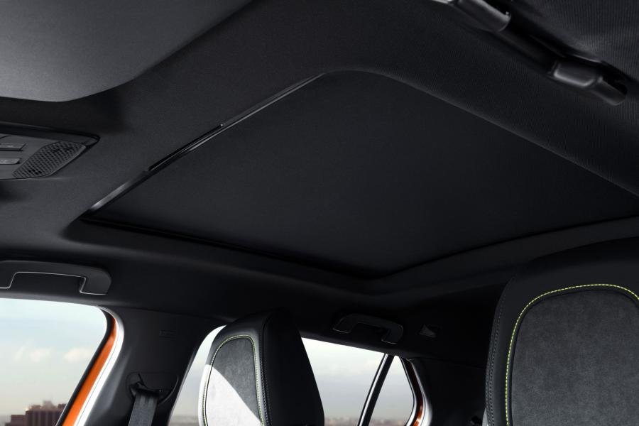  Peugeot 2008 GT 2019 года  (WW) (фото 7 из 45)